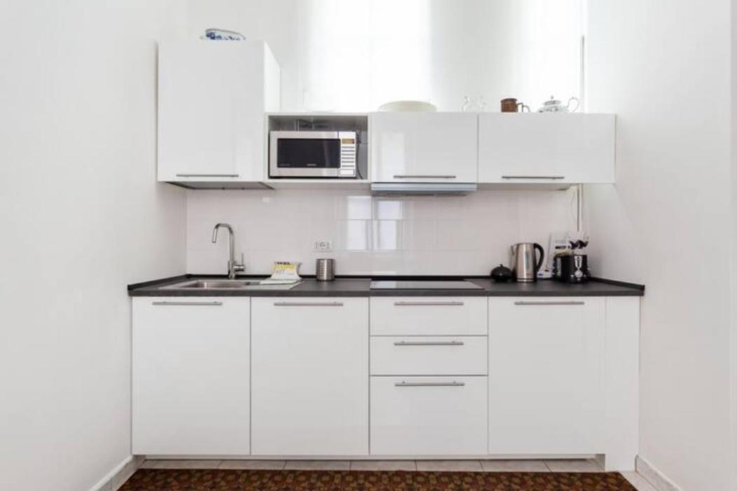 Isola And Zara Comfortable Apartment Milano Eksteriør bilde
