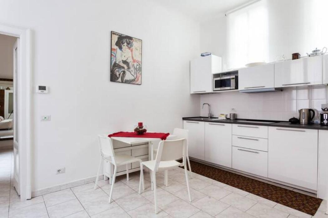 Isola And Zara Comfortable Apartment Milano Eksteriør bilde